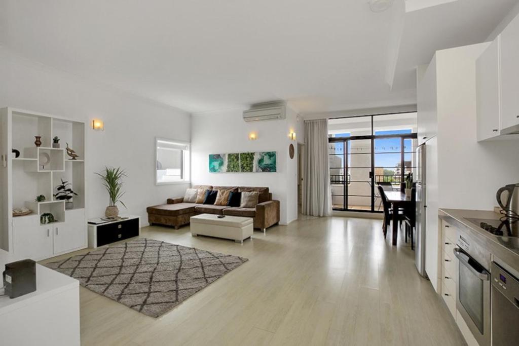 סידני Apartment At Cooper St מראה חיצוני תמונה