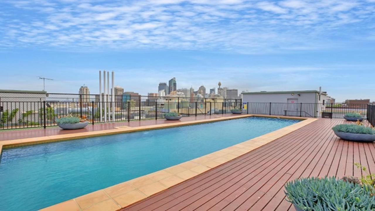 סידני Apartment At Cooper St מראה חיצוני תמונה